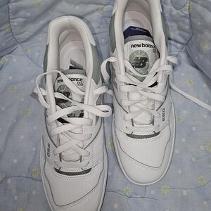 New Balance 550